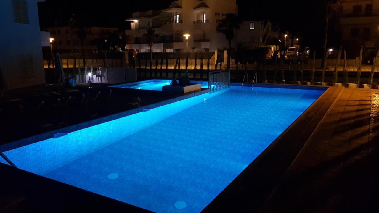 Apartamentos Venecia A Unos Pasos De La Playa Port de Alcudia  Eksteriør bilde